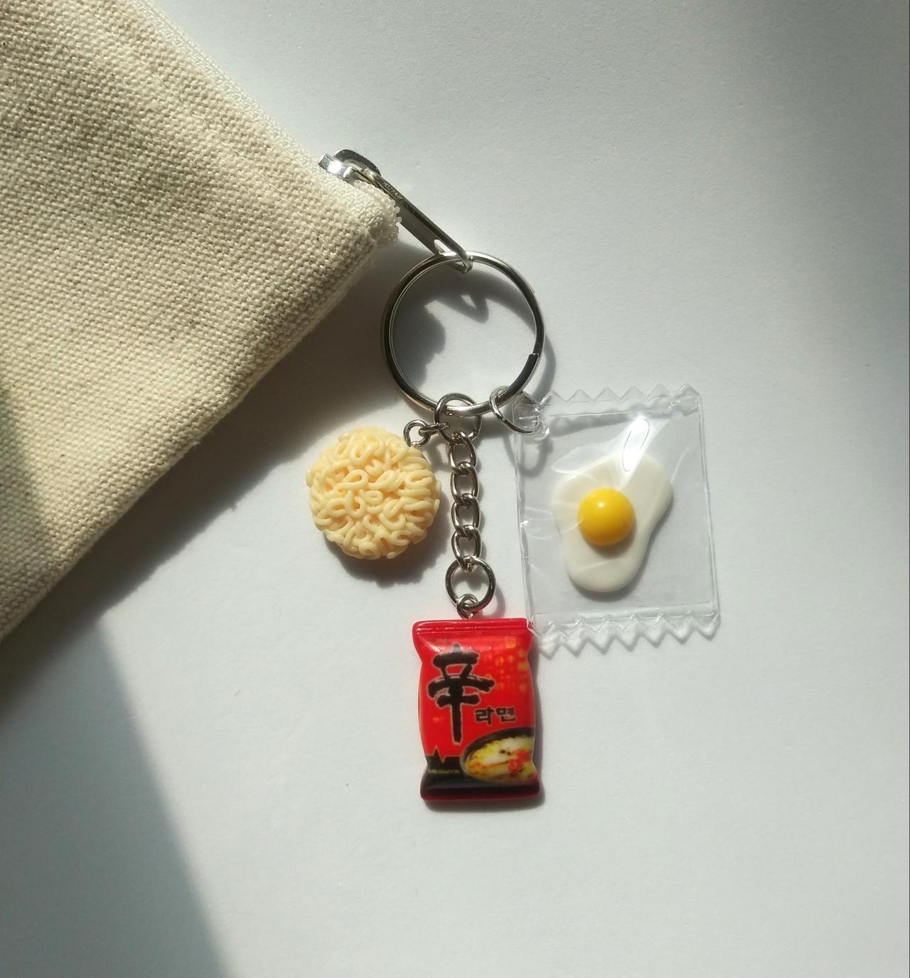 Korean 辛shin Ramen Noodles Packet And Egg In A Bag Keychain, Funny Keychain, Miniature Food Keychain